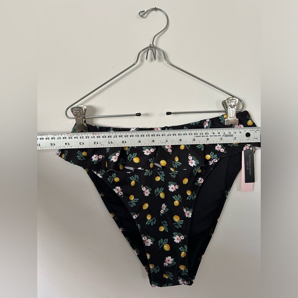 NWT Victoria's Secret itsy ruffle bikini BOTTOM AND TOP black lemon floral - Picture 10 of 16